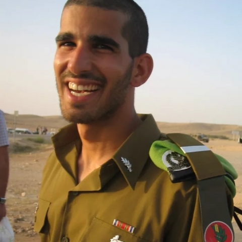 יקיר וקנין